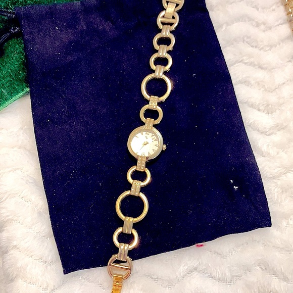 Ladies Stylish VINTAGE Gold Studded Circle Link BRACELET Watch, BY George - Picture 2 of 16